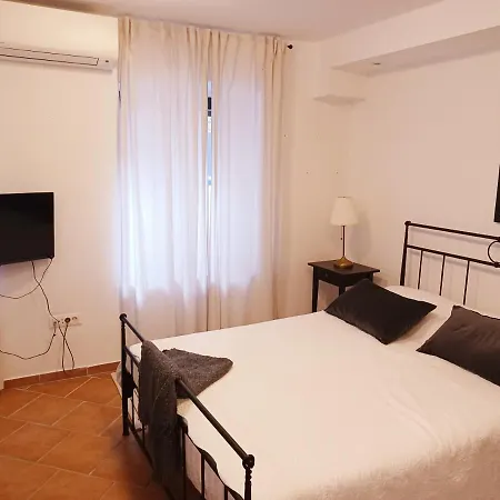 アパート Jerry & Oli's