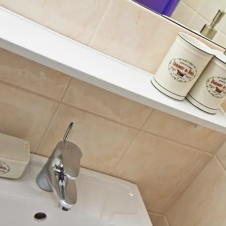 Jerry & Oli's シベニク