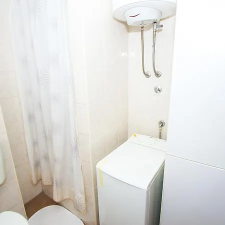 아파트 Jerry & Oli's *