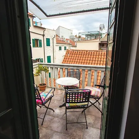 아파트 Jerry & Oli's