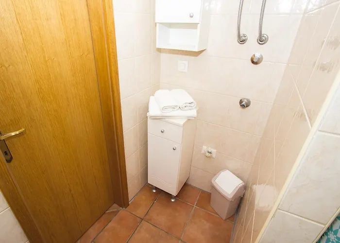 杰里奥利公寓 *